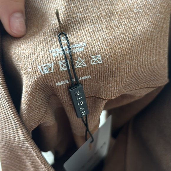 BNWT mocha nvgtn shorts - Picture 3 of 3
